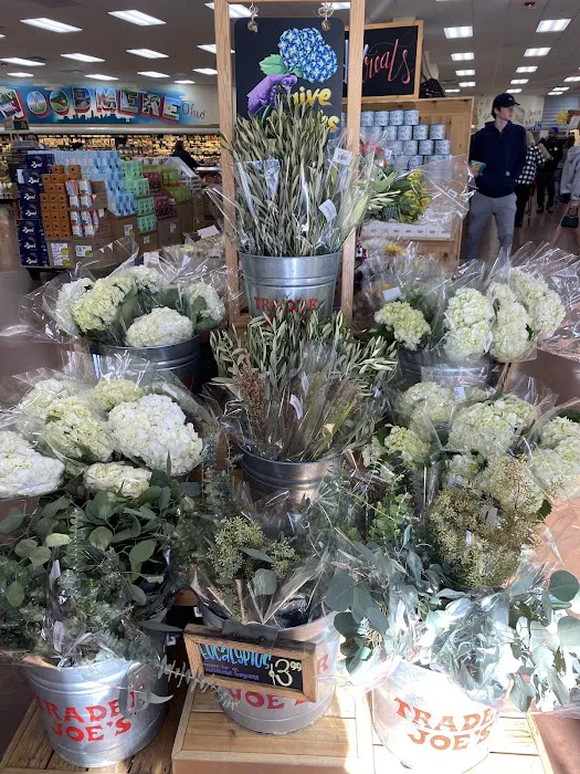 Trader Joe's 1