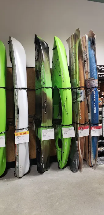 Sportsman's Warehouse 9