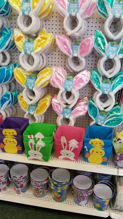 Dollar Tree 1