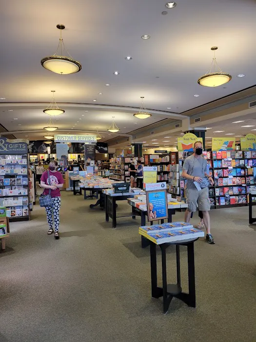 Barnes & Noble 0
