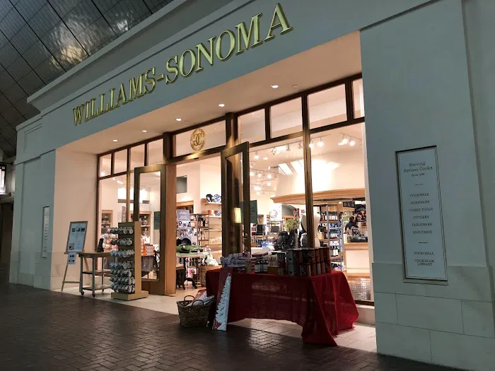Williams-Sonoma 1