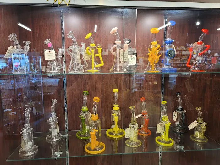 G & G Smoke & Vape Shop | Kratom, Delta 8, CBD 9