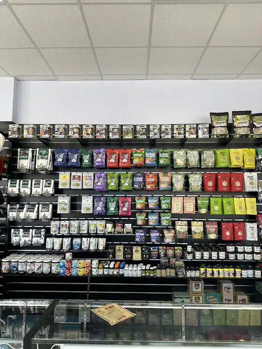 Celtic Shop - Glass, Cigars, Tobacco 8