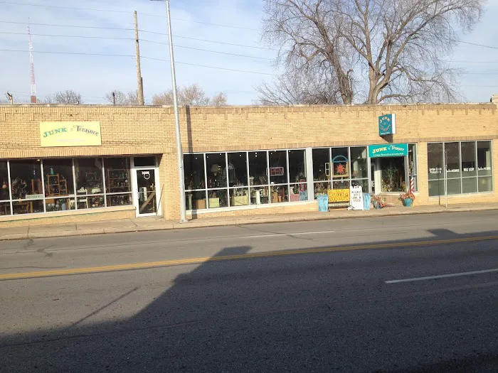 Junk-n-Treasure Thrift Store 9