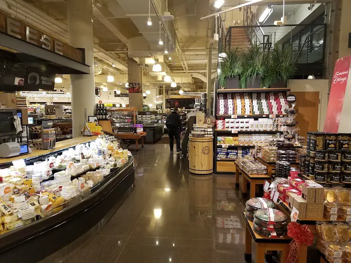 Lunds & Byerlys Downtown Minneapolis 3
