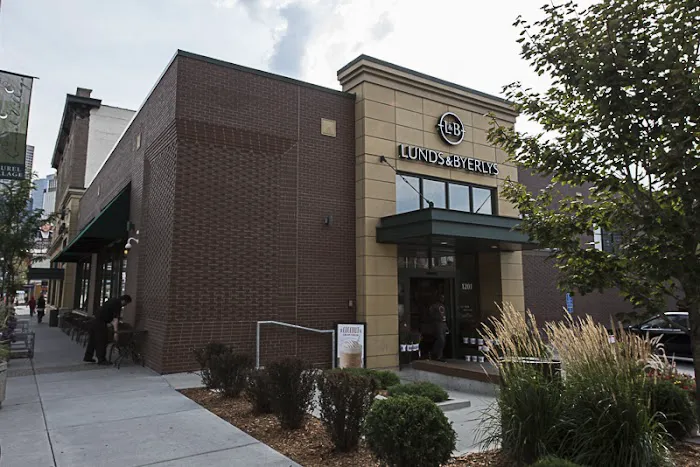 Lunds & Byerlys Downtown Minneapolis 1