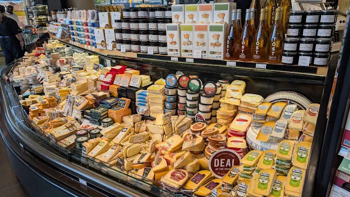 Lunds & Byerlys Downtown Minneapolis 6