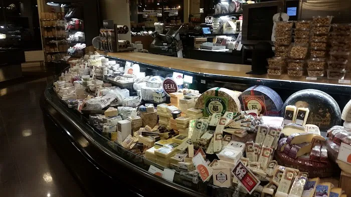 Lunds & Byerlys Downtown Minneapolis 9