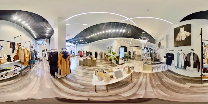 Queen Anna House of Fashion 9