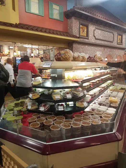 Cardenas Markets 6