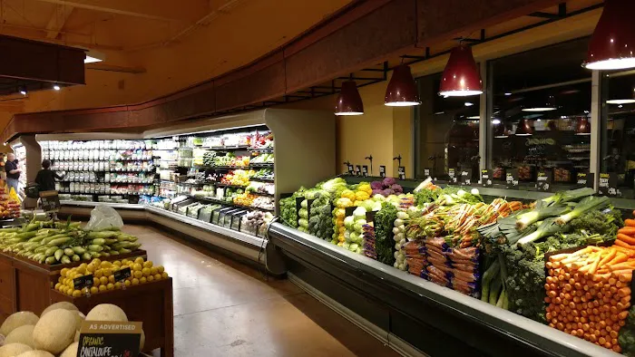 Metropolitan Market West Seattle (Admiral) 1