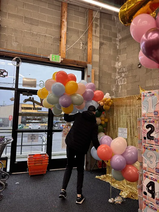 Champion Party Supply 6