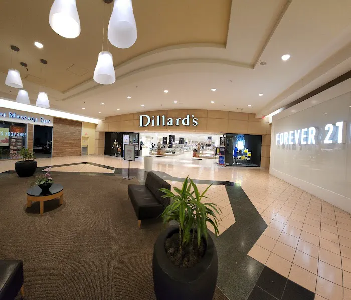 Dillard's 0