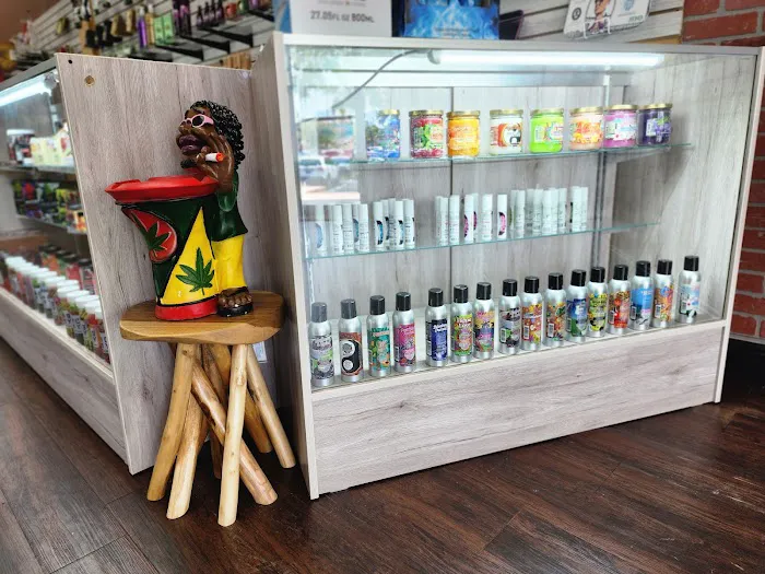 Head West smoke shop 2 2