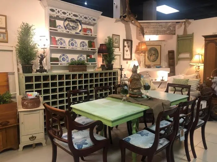 Wirewood Market 8