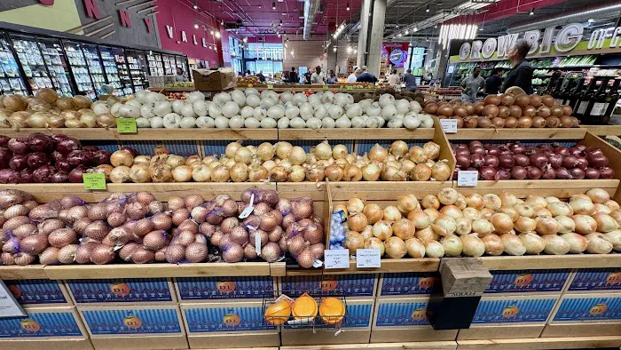 Whole Foods Market 0
