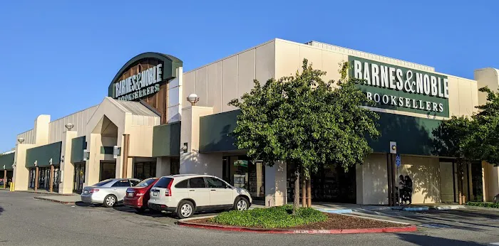 Barnes & Noble 2