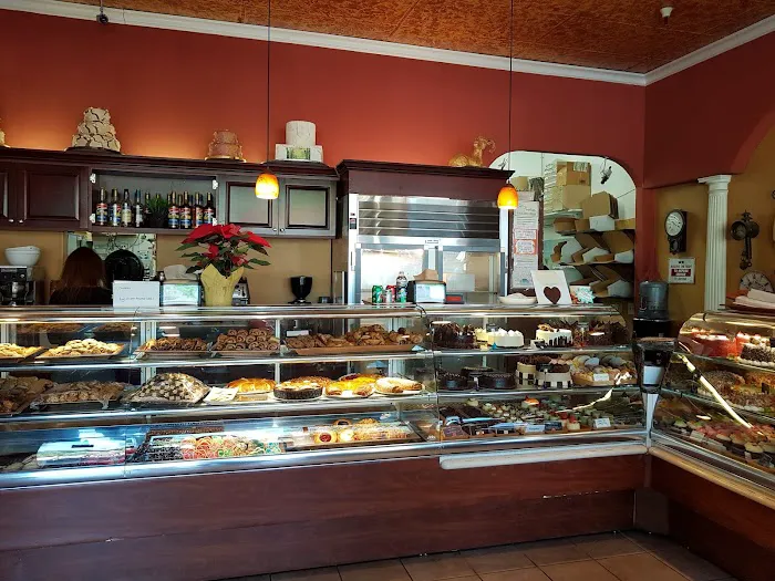 La Patisserie Bakery 0