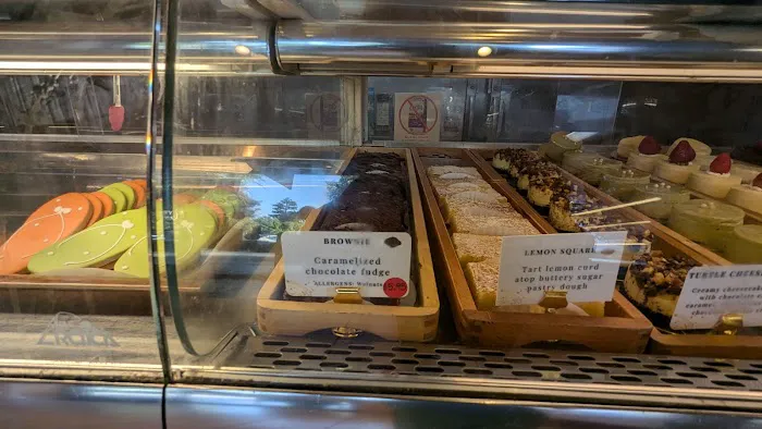 La Patisserie Bakery 4