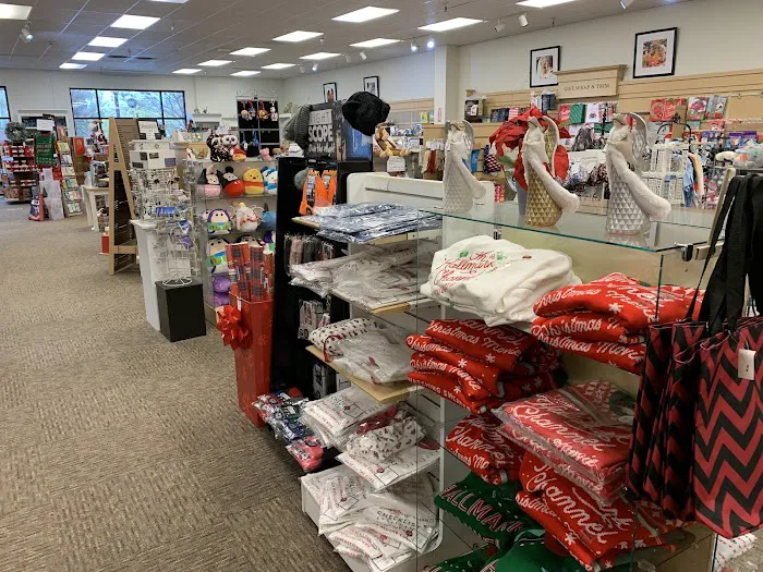 Gloria's Hallmark Shop 0