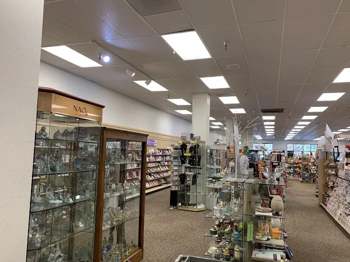 Gloria's Hallmark Shop 5