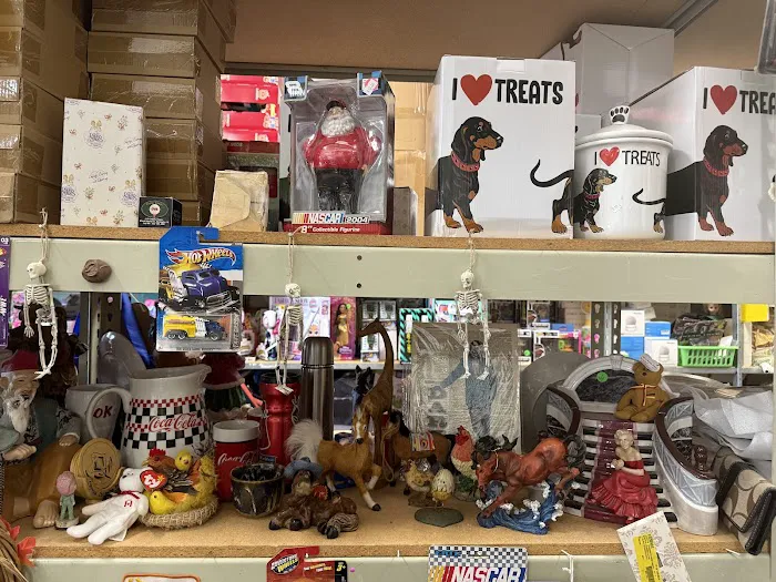 LaRue's Thrifty Deals 0