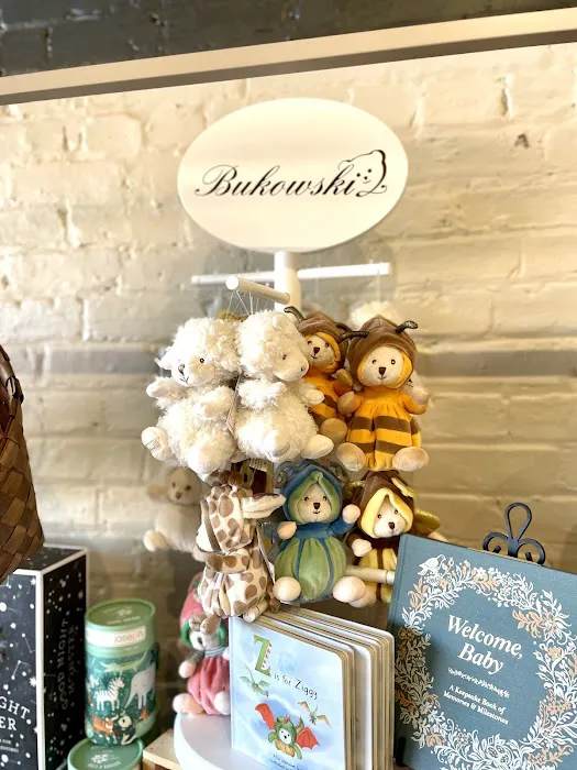 Nella Roo's Boutique 5