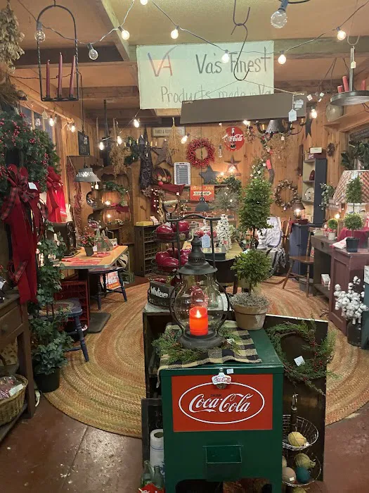 Grandfather's Country Creations - Clarksville, VA 8