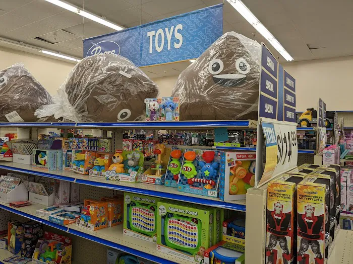 Roses Discount Store 7