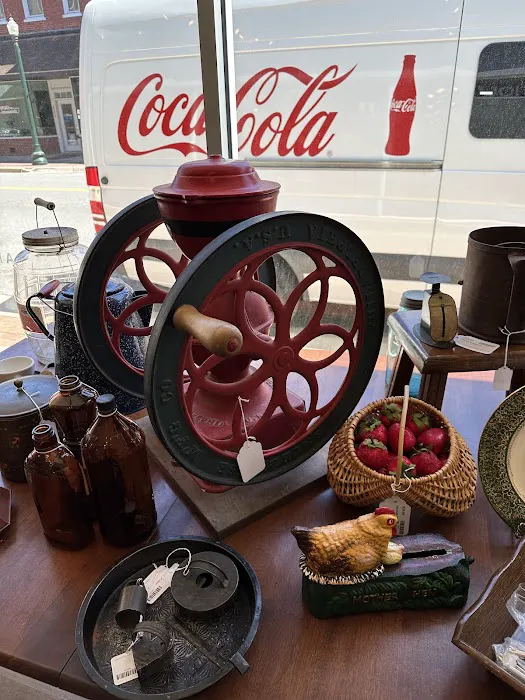 The Mercantile and Vintage Market 6