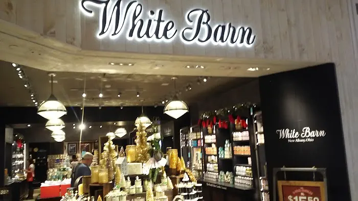 The White Barn Candle Co. 2