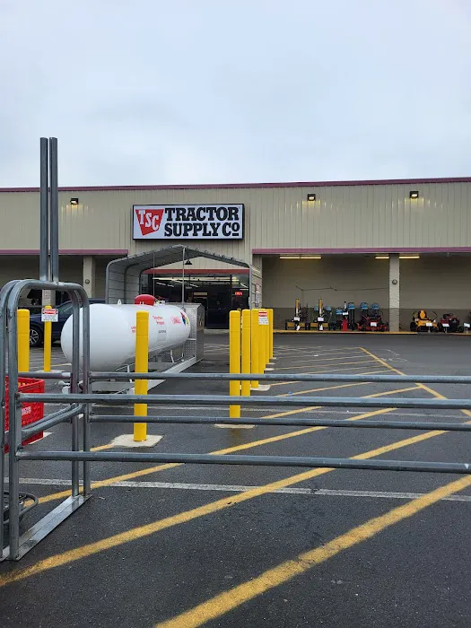 Tractor Supply Co. 6