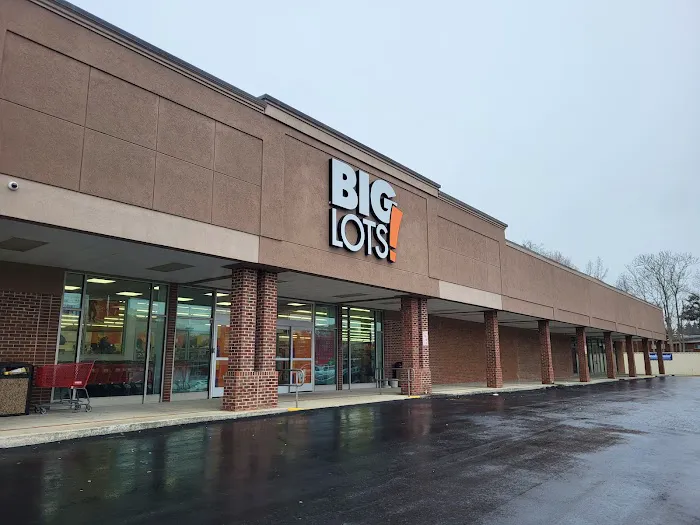 Big Lots 6
