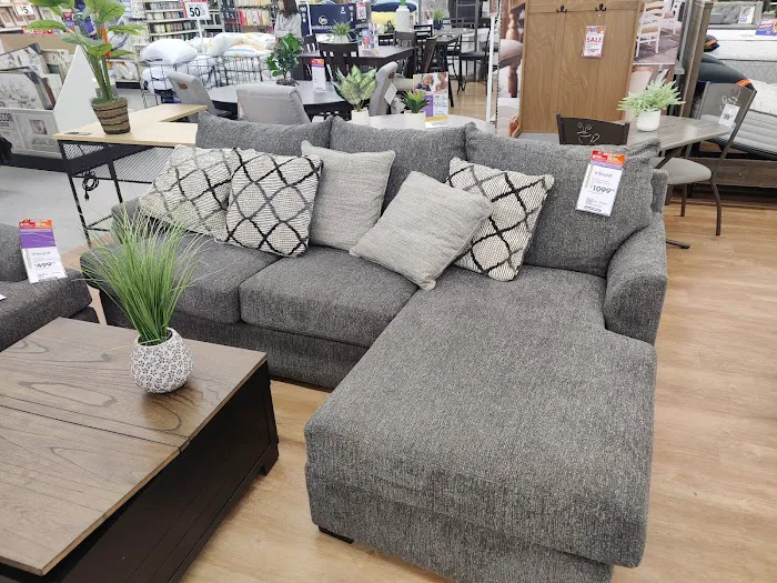 Big Lots 7