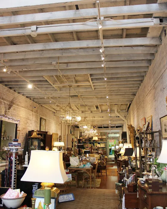 Chestnut Lane Antiques & Interiors 2