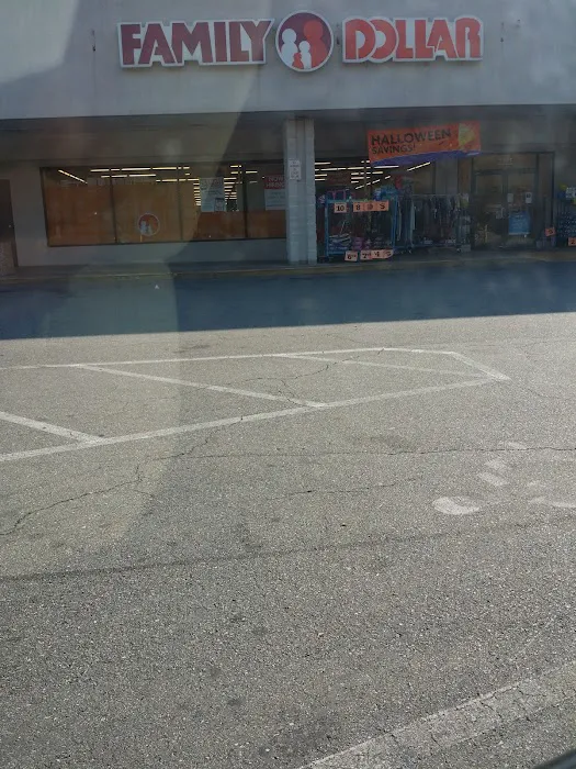Family Dollar 2
