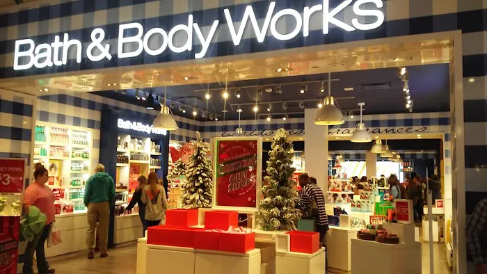Bath & Body Works 2