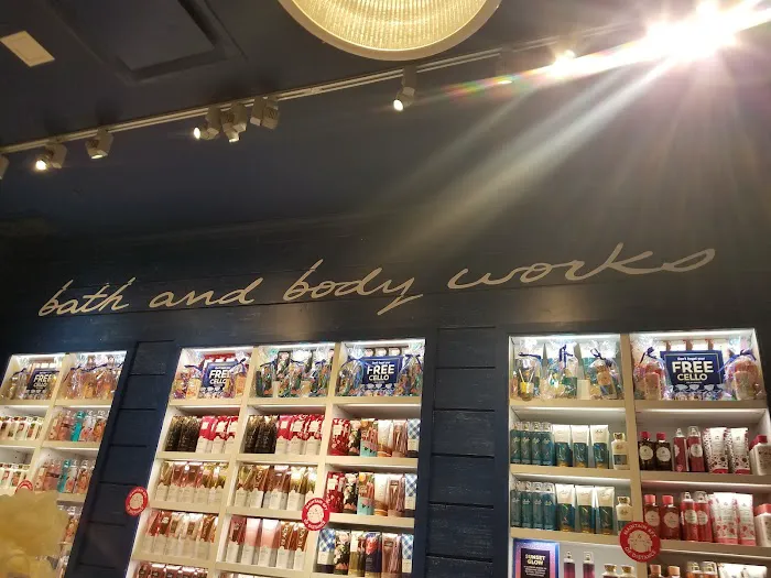 Bath & Body Works 3