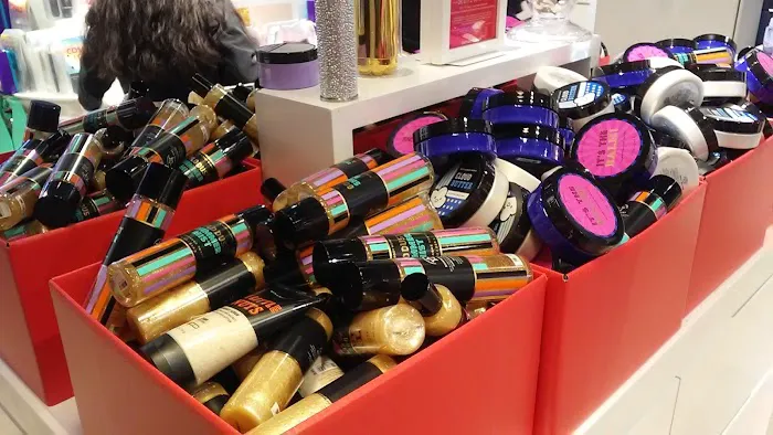 Bath & Body Works 4