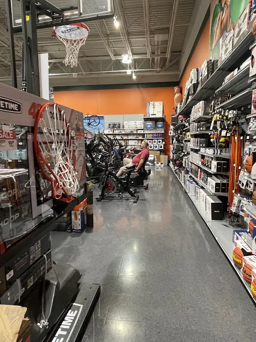 DICK'S Sporting Goods 1