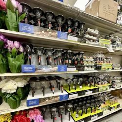 Ollie's Bargain Outlet ico