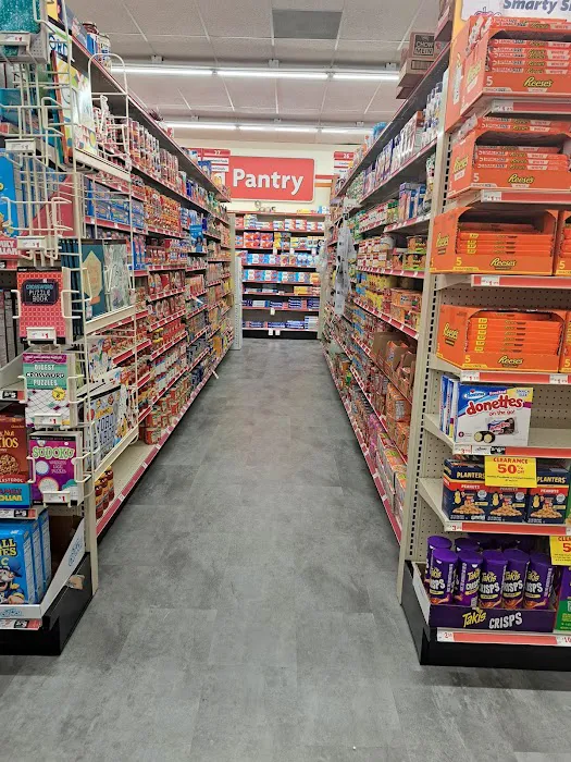 Family Dollar 8