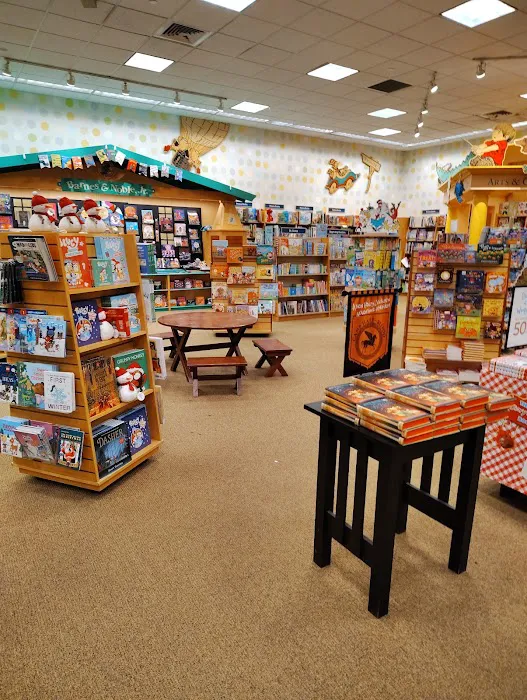 Barnes & Noble 4
