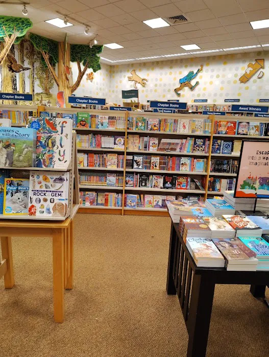 Barnes & Noble 5