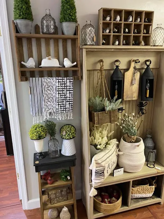 Nannys Prims and Decor 1
