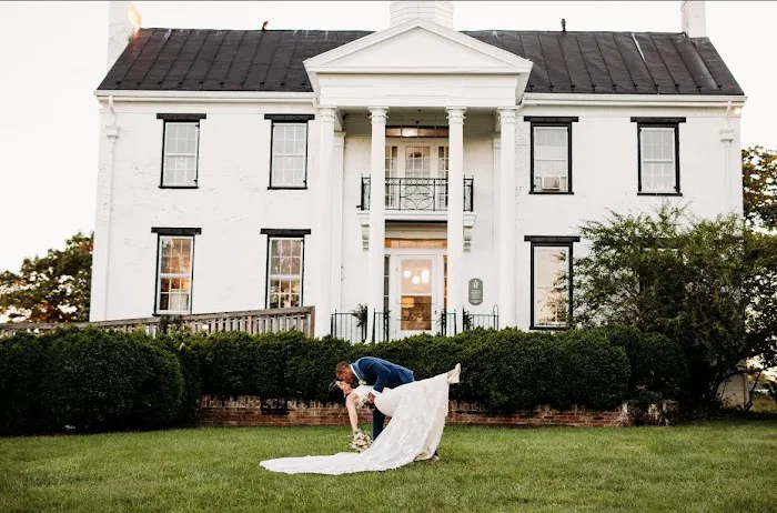 Ashwood Manor Designs 4