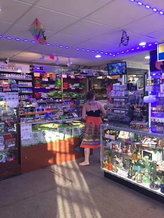 Smoke Shop 9