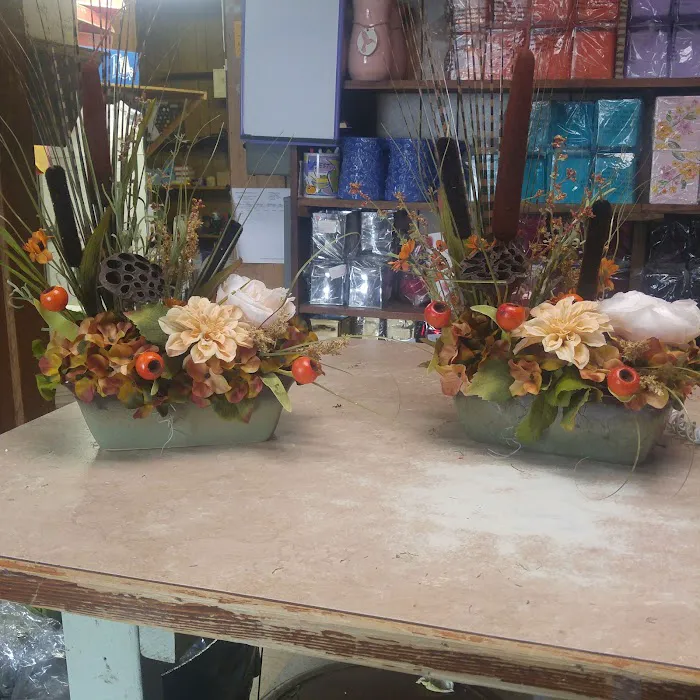 Kathryn's Flower & Gift Shop 5