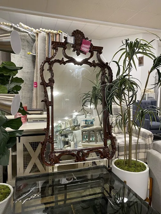 HomeGoods 0