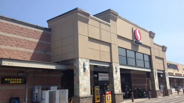 Safeway 0